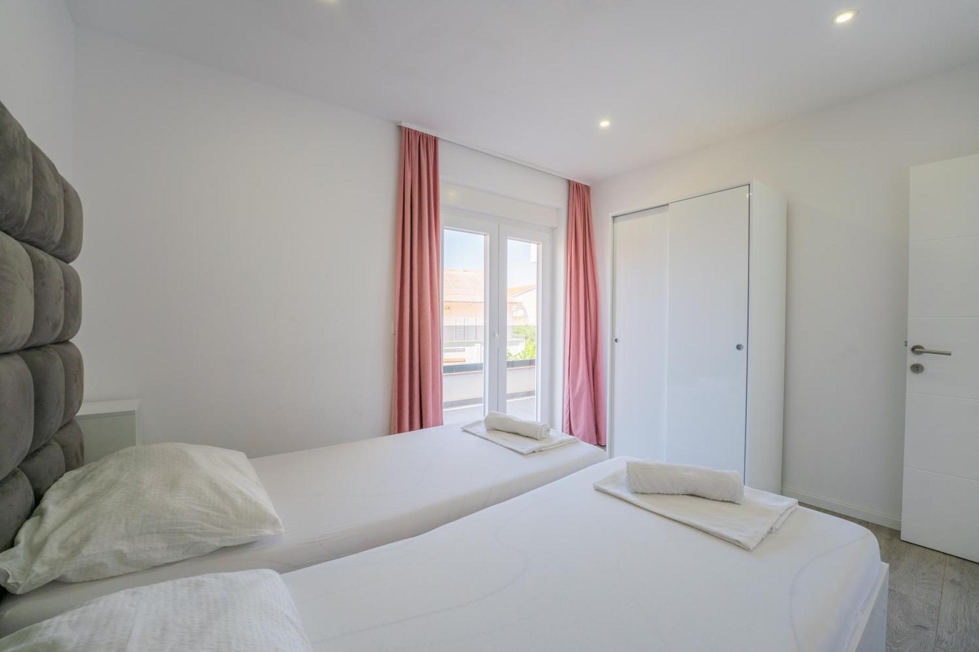 Sunshine Apartment Novalja